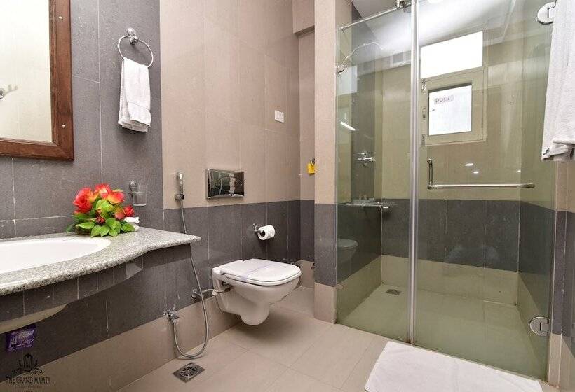 디럭스 룸, The Grand Mamta