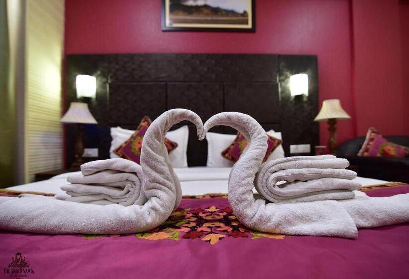 디럭스 룸, The Grand Mamta