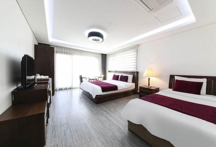 Quarto deluxe, The Seri Resort