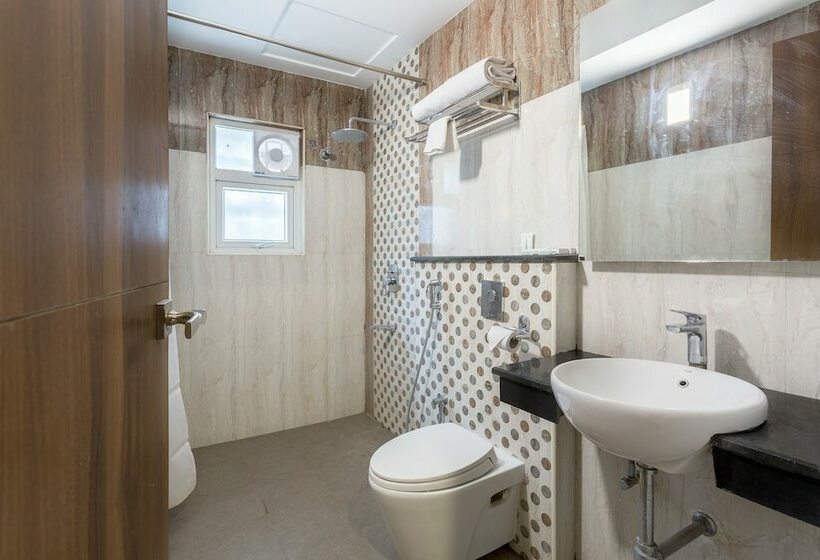 Номер Стандарт, Treebo Berrys Boutique