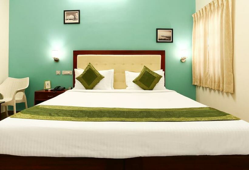 스탠다드 룸, Treebo Grace Inn, 3 Min Walk From Promenade Beach