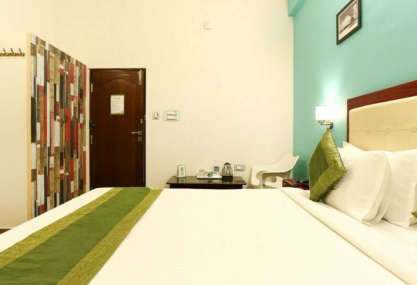 스탠다드 룸, Treebo Grace Inn, 3 Min Walk From Promenade Beach