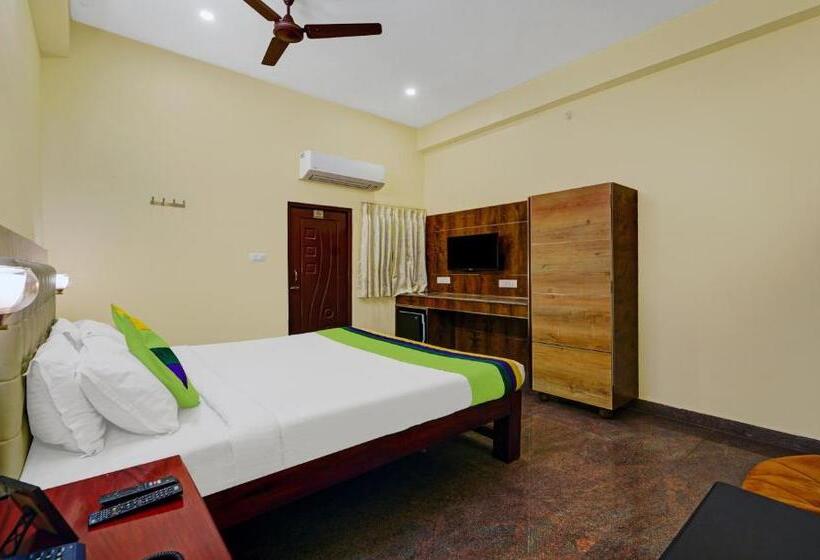 اتاق استاندارد, Treebo Grace Inn, 3 Min Walk From Promenade Beach