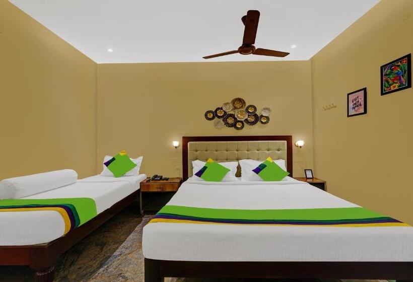 디럭스 룸, Treebo Grace Inn, 3 Min Walk From Promenade Beach