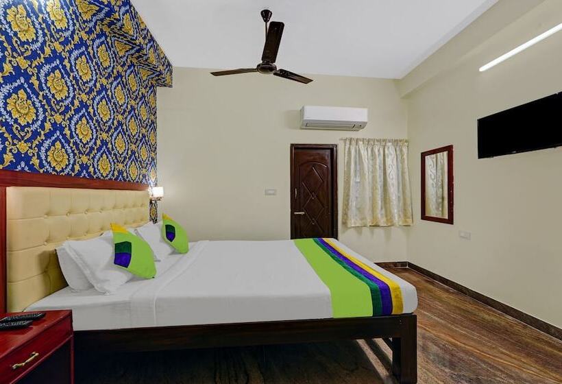스탠다드 룸, Treebo Grace Inn, 3 Min Walk From Promenade Beach