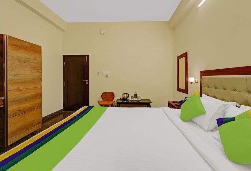스탠다드 룸, Treebo Grace Inn, 3 Min Walk From Promenade Beach