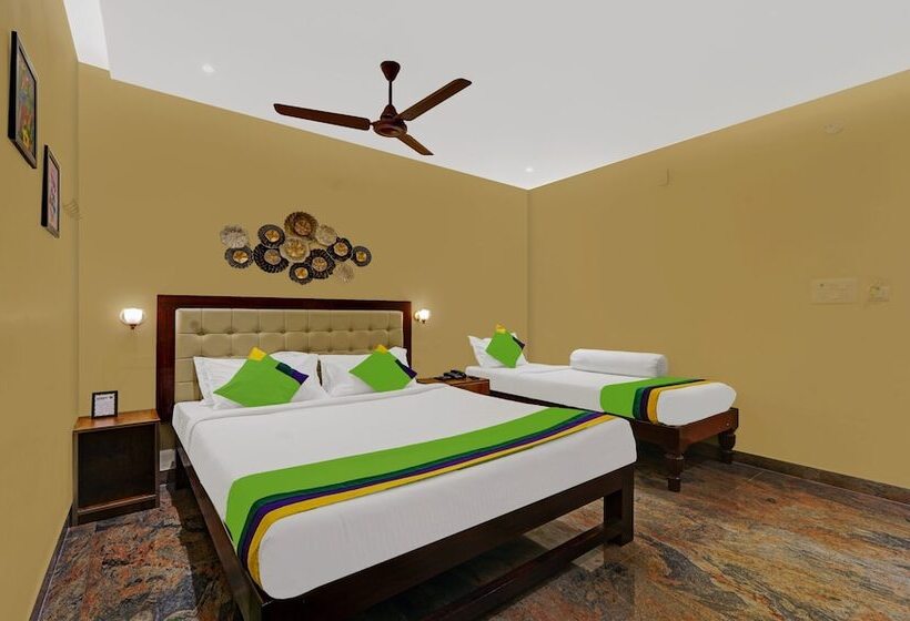 اتاق لوکس, Treebo Grace Inn, 3 Min Walk From Promenade Beach