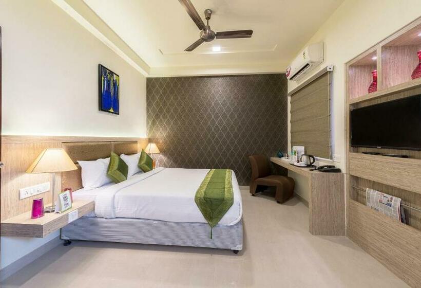 デラックスルーム, Treebo Nestlay Casa