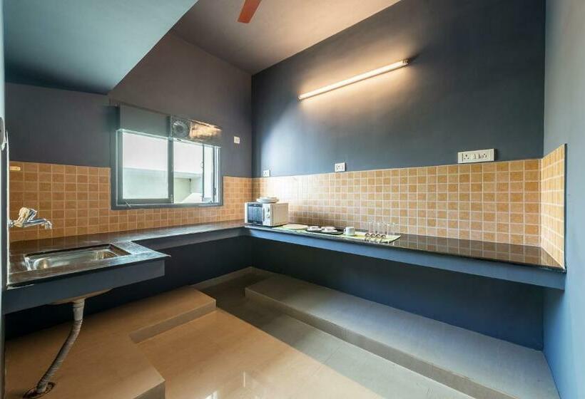 スーペリアールーム, Treebo Nestlay Casa