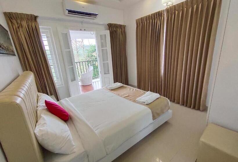 발코니가 있는 2 베드룸 아파트, Le Villagio Resort & Domes