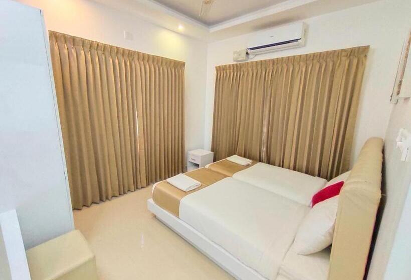 발코니가 있는 2 베드룸 아파트, Le Villagio Resort & Domes