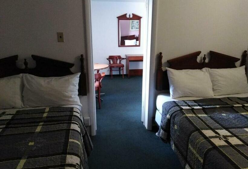 جناح عائلي, 6267 Persepolis Inn