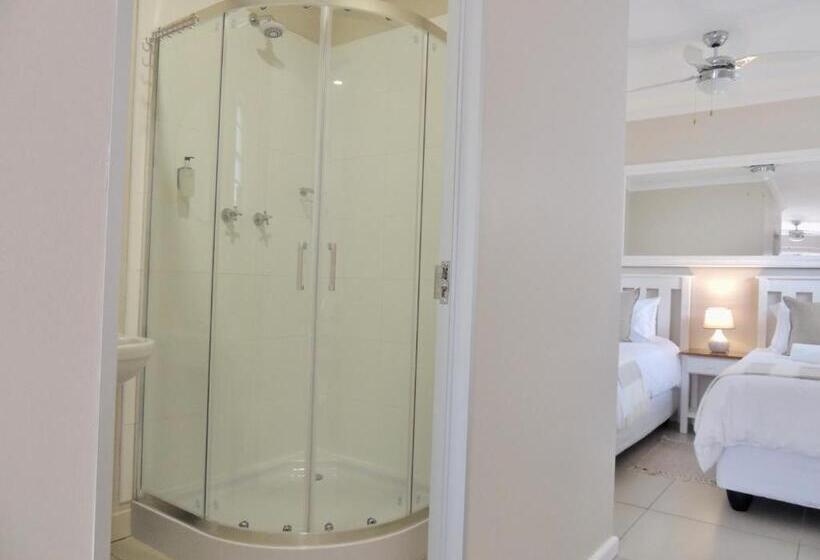 Quarto Familiar, La Mer Guesthouse