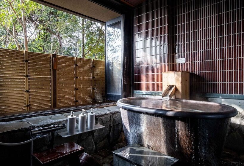 Номер Superior, Beppu Nagomitsuki