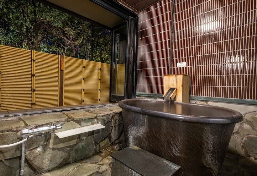 Номер Superior, Beppu Nagomitsuki