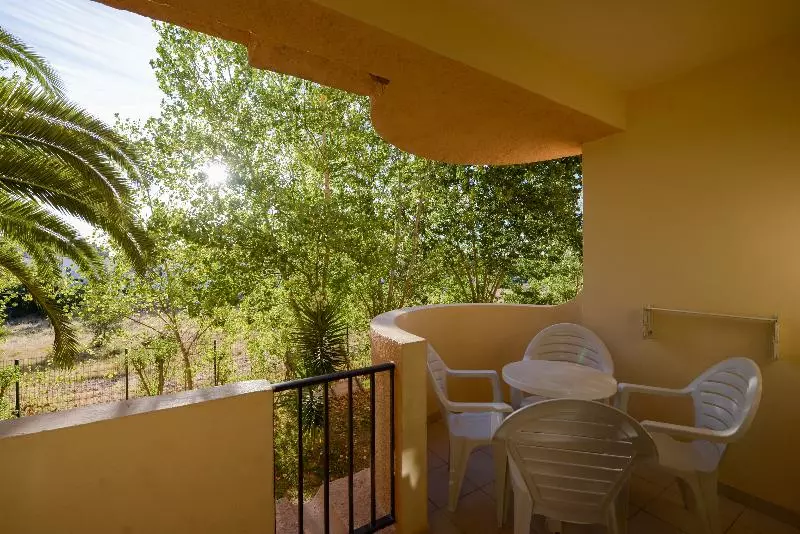 آپارتمان 1 خوابه, 3hb Falesia Garden