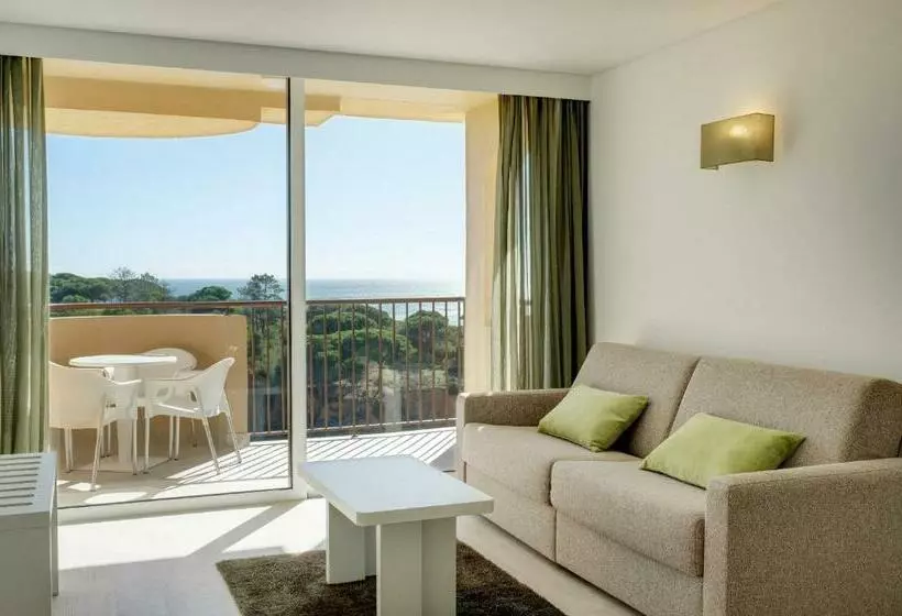 1 Bedroom Deluxe Apartment Sea View, 3hb Falesia Garden