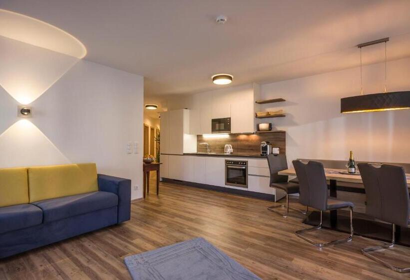 דירת שלושה חדרים, Aparthotel Alptirol