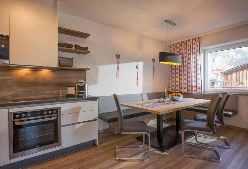 דירת שלושה חדרים, Aparthotel Alptirol