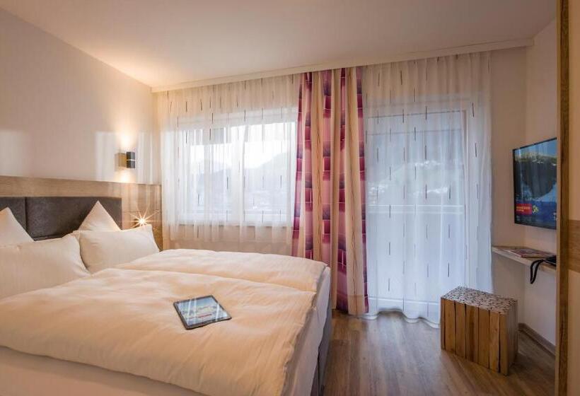 דירת 4 חדרים, Aparthotel Alptirol