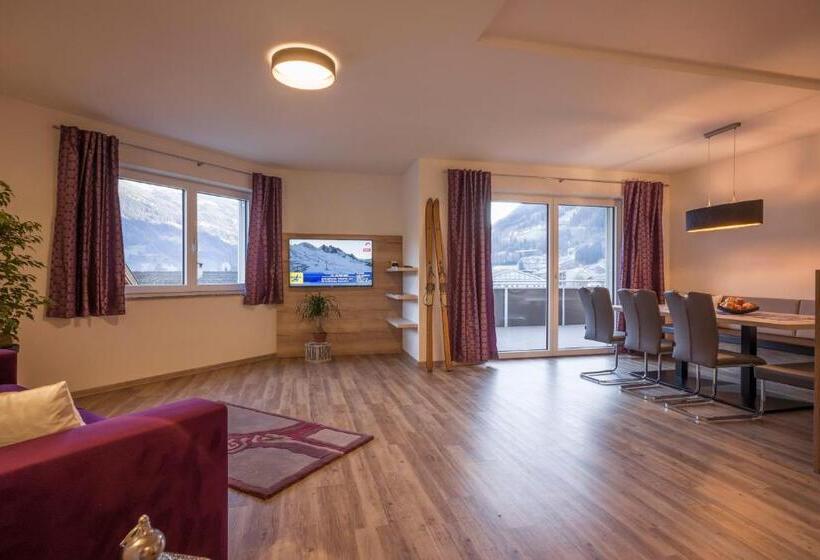 Апартаменты Deluxe 2 Спальни, Aparthotel Alptirol