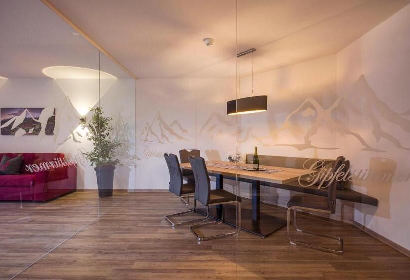 דירה בת חדר שינה 1 עם מרפסת, Aparthotel Alptirol