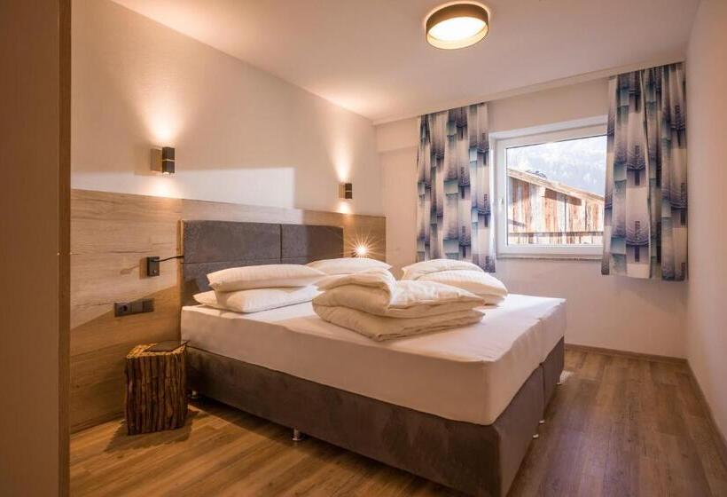 דירה בת חדר שינה 1 עם מרפסת, Aparthotel Alptirol