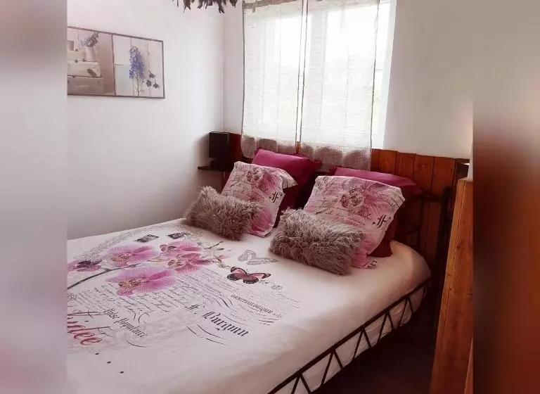 庭の見える１ベッドルームアパートメント, Le Clos Des Mylandes