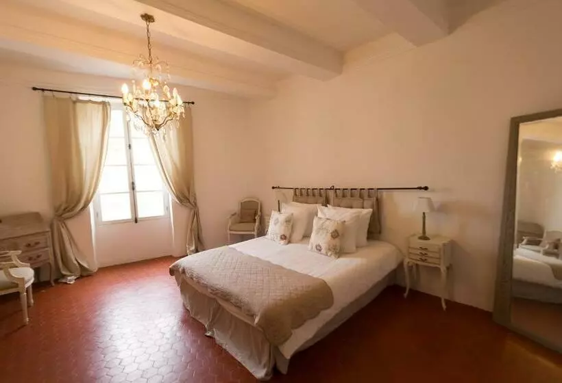 Suite, Les Chambres De Charlotte