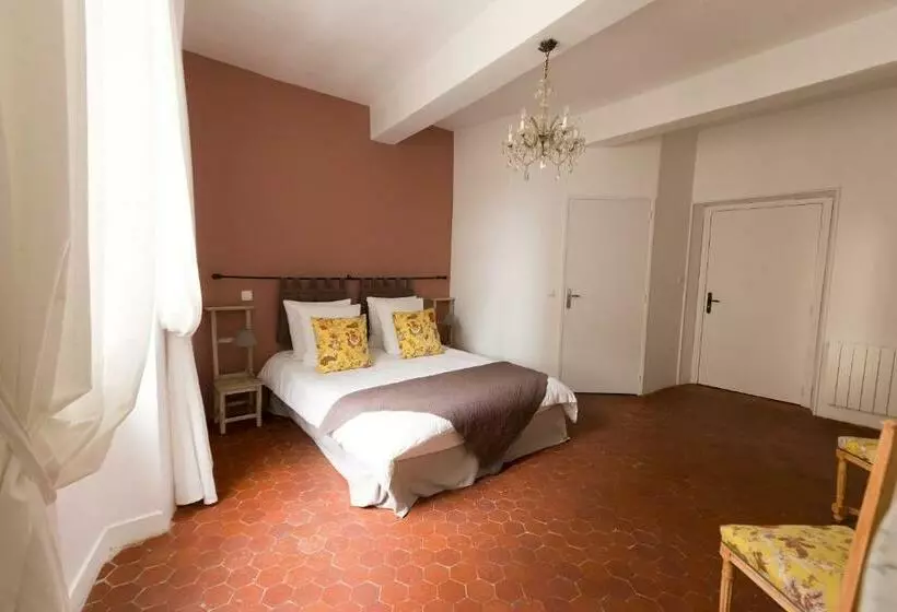 Camera Standard, Les Chambres De Charlotte