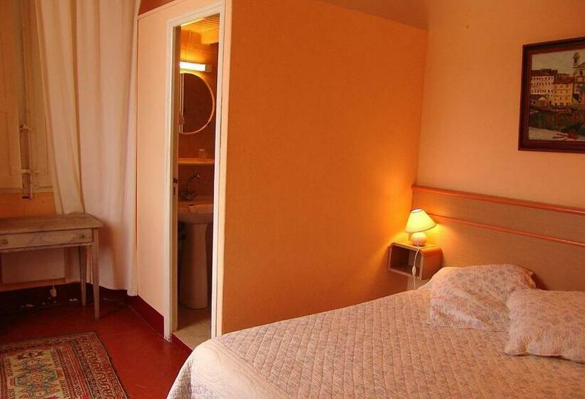 Номер Стандарт Вид на Сад, Le Vieux Moulin