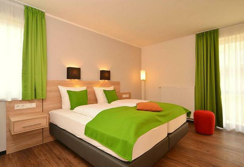 Номер Стандарт, Das Crass