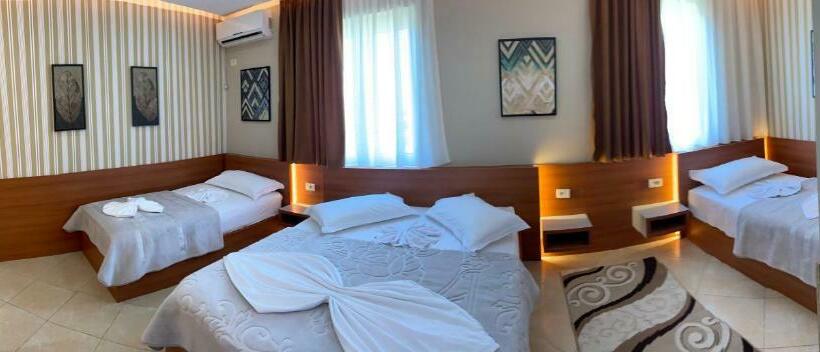 Quarto Triplo Basic, Emigranti