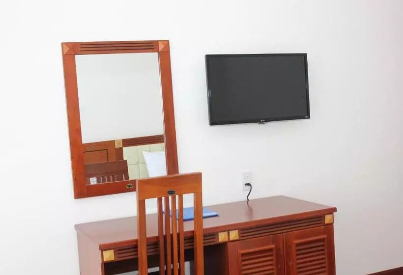 اتاق استاندارد, Hoang Ngoc