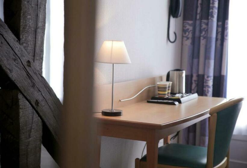 חדר קלאסי, Du Cheval Rouge