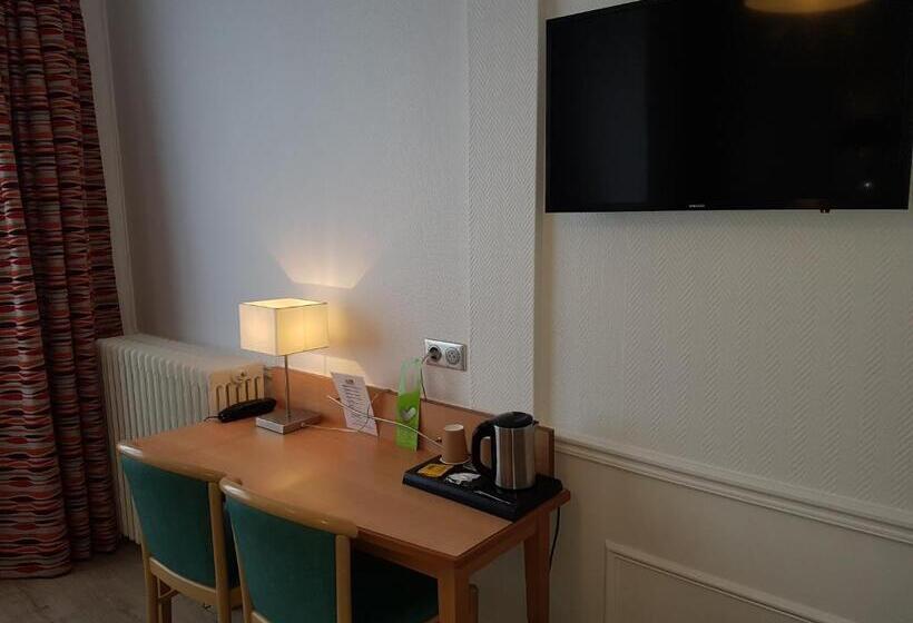 חדר סופריור, Du Cheval Rouge