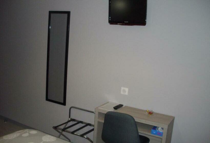 חדר סטנדרט, Hôtel Restaurant Anglade