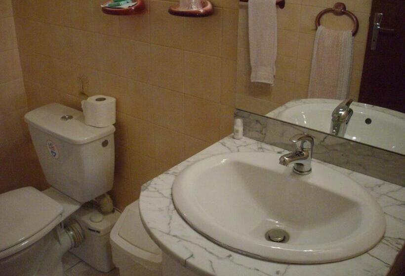 四人标准间, Hôtel Restaurant Anglade