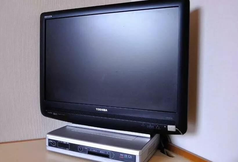 اتاق استاندارد یک نفره, Kochi Ryoma