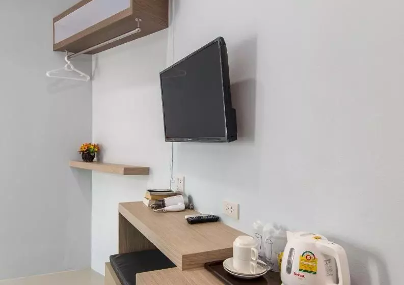 اتاق استاندارد با تخت بزرگ, Lada Krabi Express