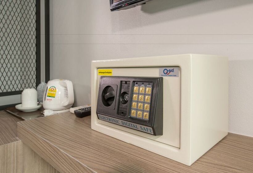 غرفة ديلوكس مزودة بشرفة, Lada Krabi Express