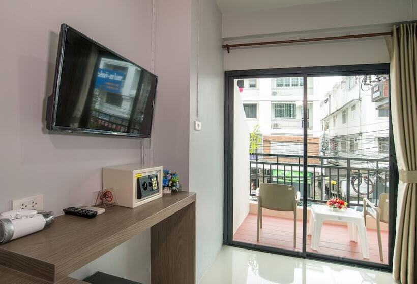 غرفة ديلوكس مزودة بشرفة, Lada Krabi Express