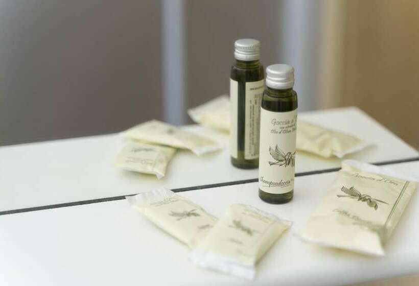 غرفة قياسية, Terme Salus