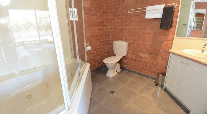 バスタブ付きデラックスルーム, Bendigo Goldfields Motor Inn