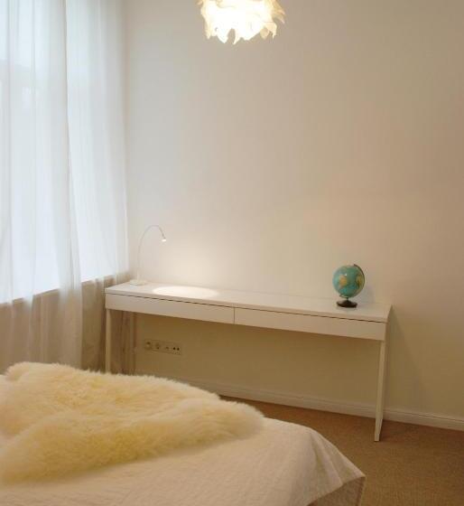 标准单人间, Sweet Clementine B & B