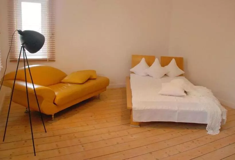 Superior Yhden Hengen Huone, Sweet Clementine B & B