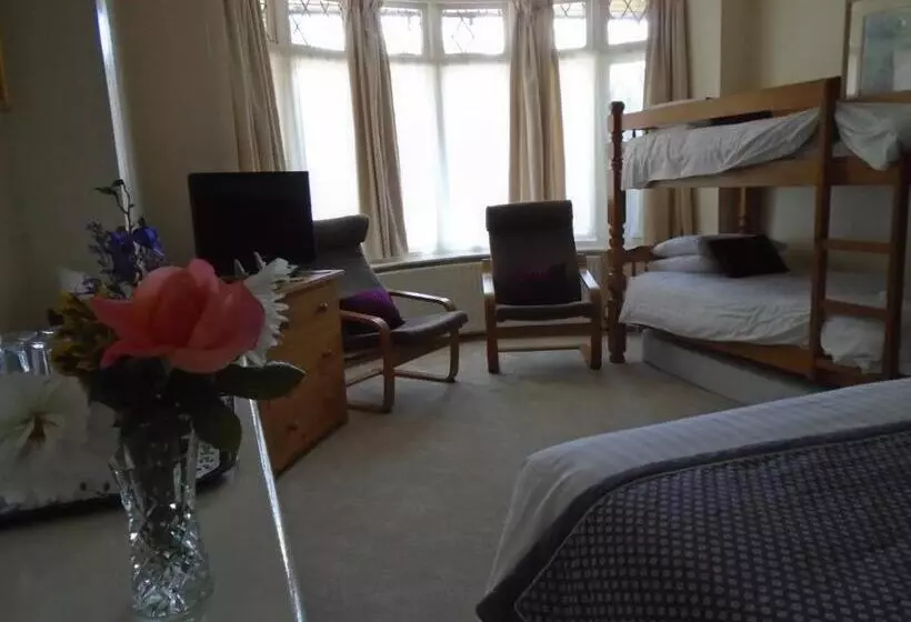 ファミリールーム, Trumbles Gatwick B&b