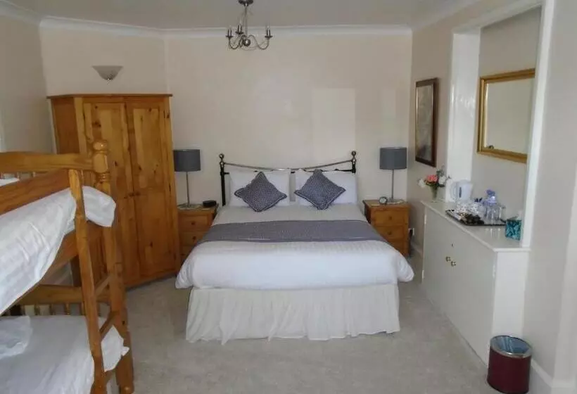ファミリールーム, Trumbles Gatwick B&b