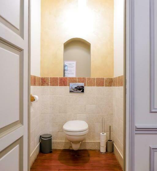 اتاق لوکس, Champagne André Bergère