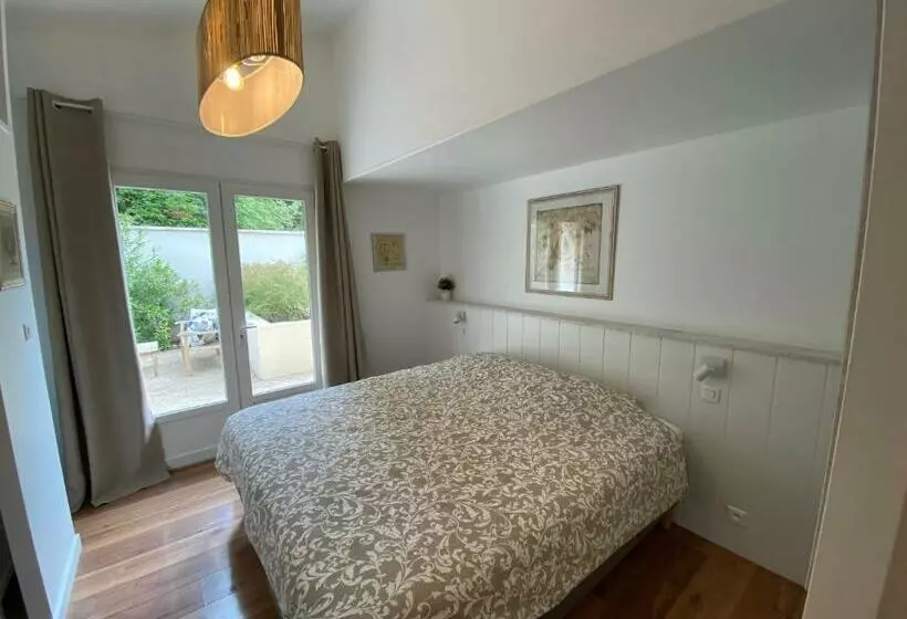 スタンダードインサイドビュールーム, La Bastide Au Ventoux